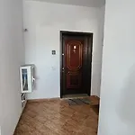 Meti * Durrës